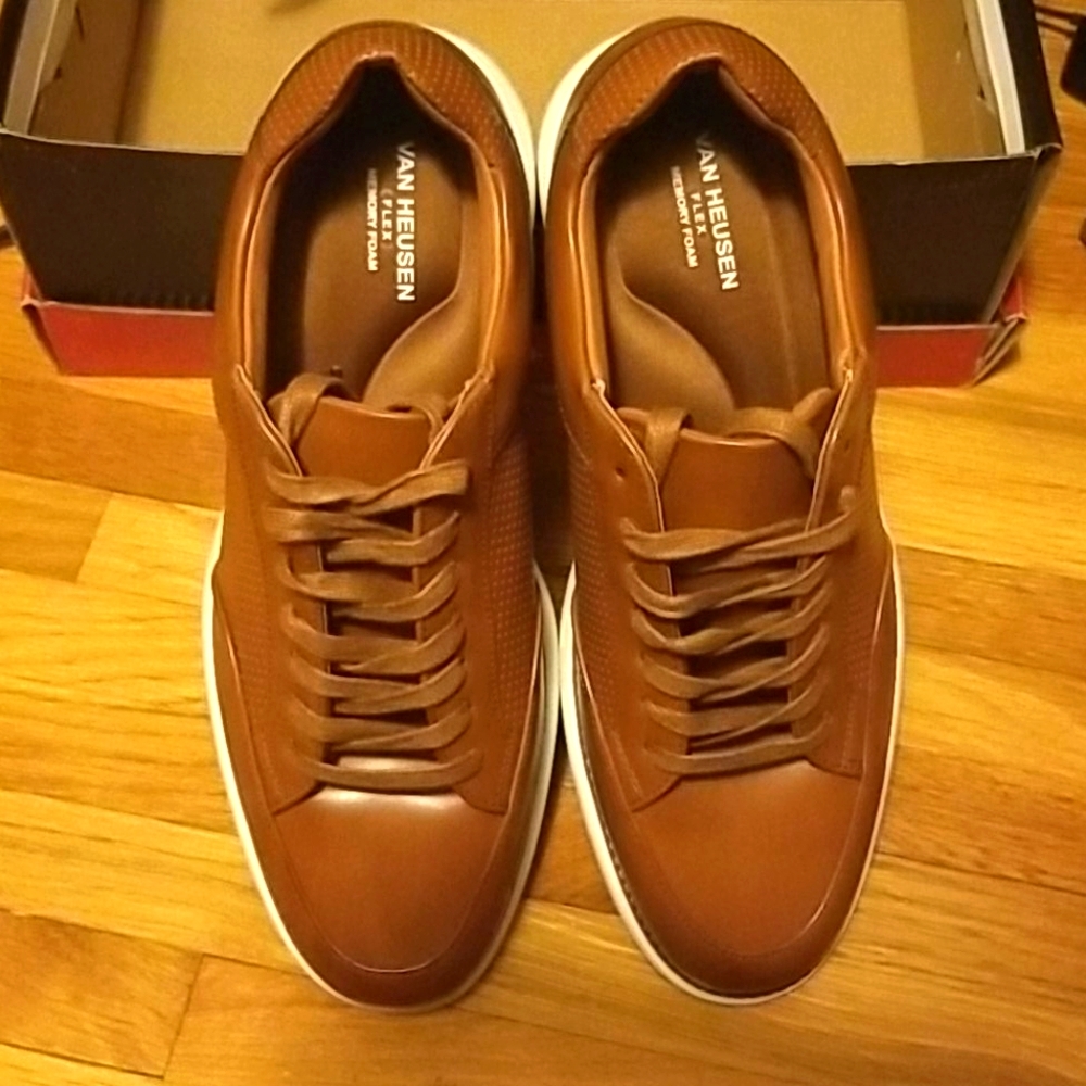 Van heusen flex memory foam shoe size 8.5